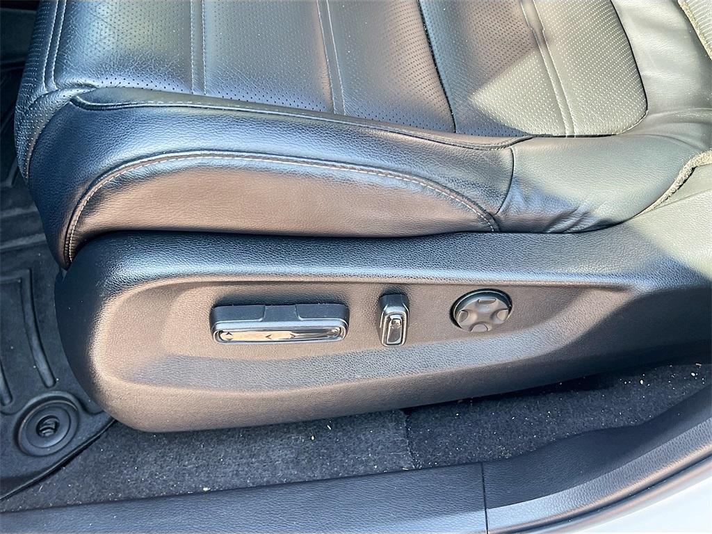 used 2018 Honda CR-V car, priced at $23,427