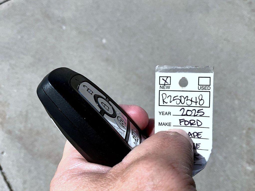 new 2025 Ford Escape car, priced at $27,524