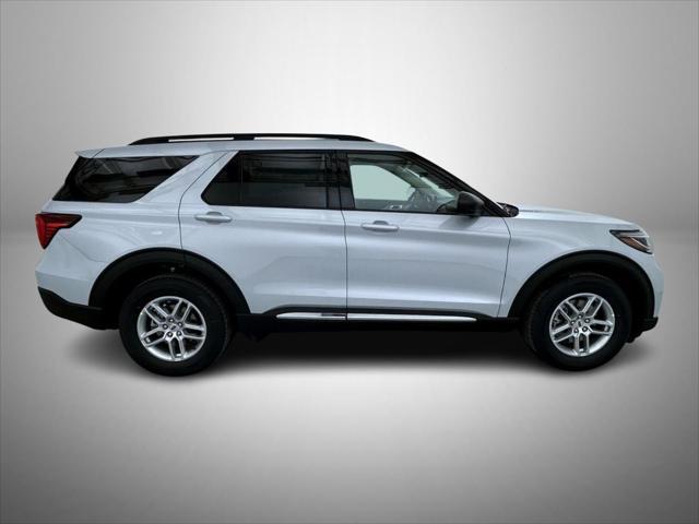 new 2025 Ford Explorer car, priced at $39,806