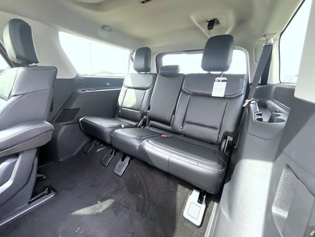 new 2025 Ford Expedition Max car, priced at $79,244