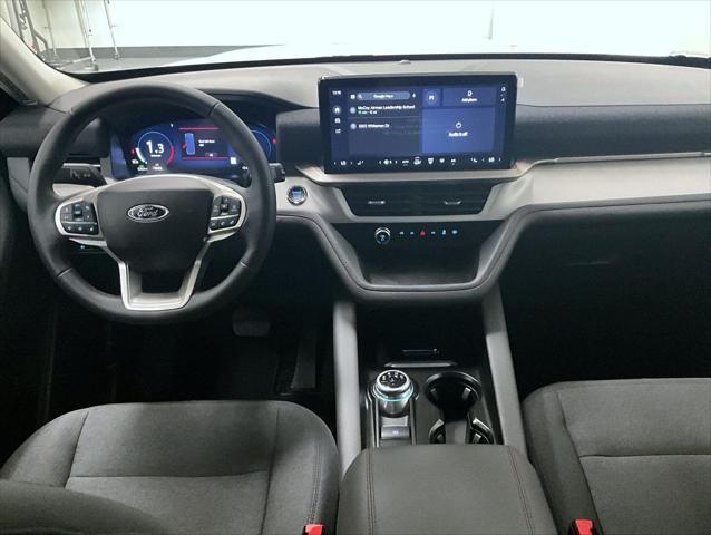 new 2025 Ford Explorer car, priced at $40,448