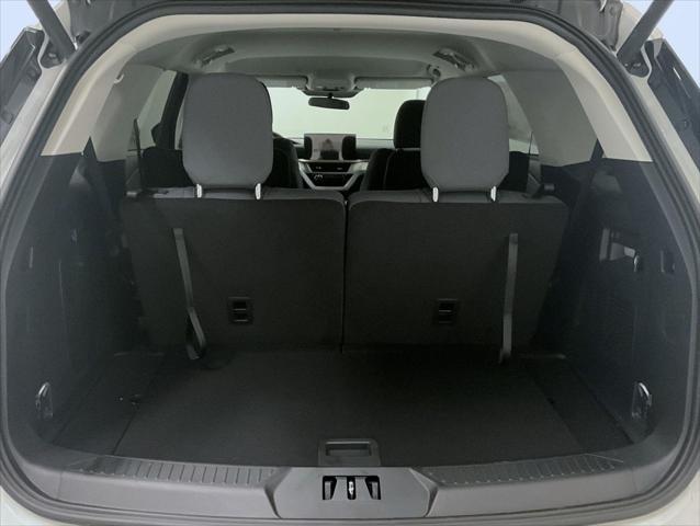 new 2025 Ford Explorer car, priced at $40,448