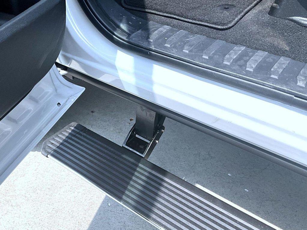 new 2025 Ford F-250 car, priced at $95,899