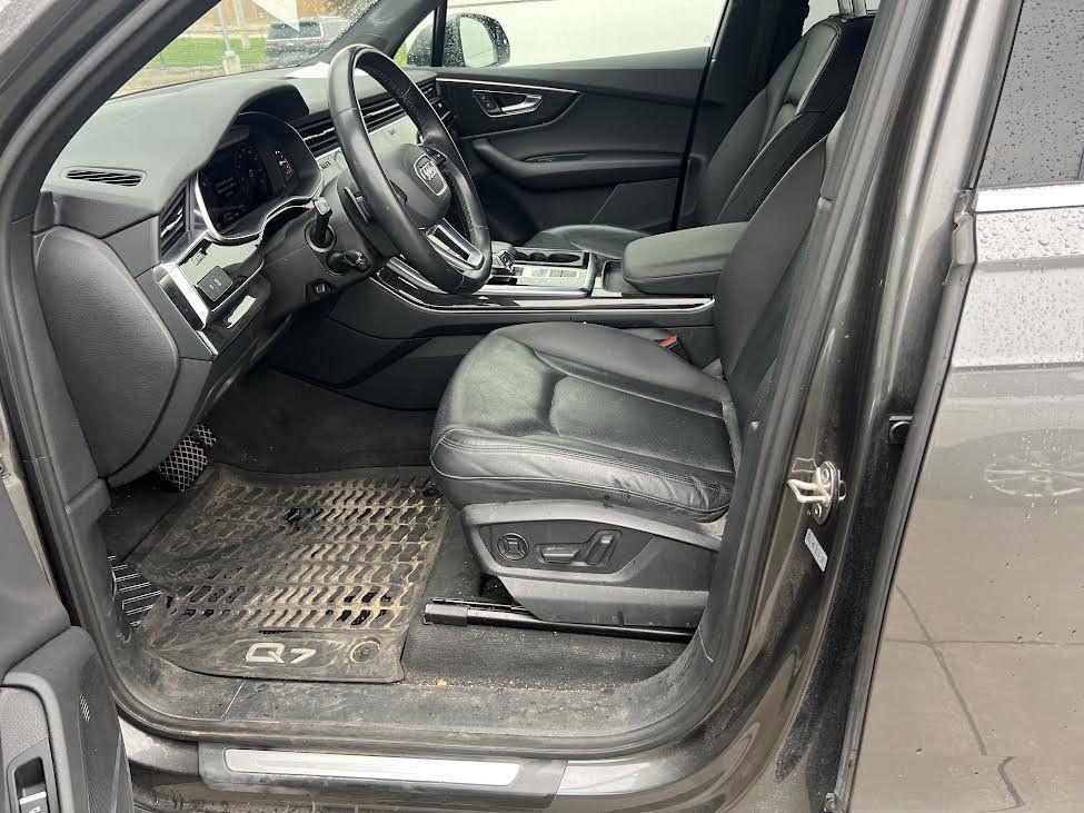 used 2022 Audi Q7 car, priced at $36,645