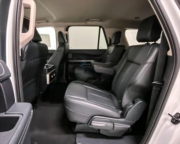 new 2024 Ford Expedition car, priced at $68,924