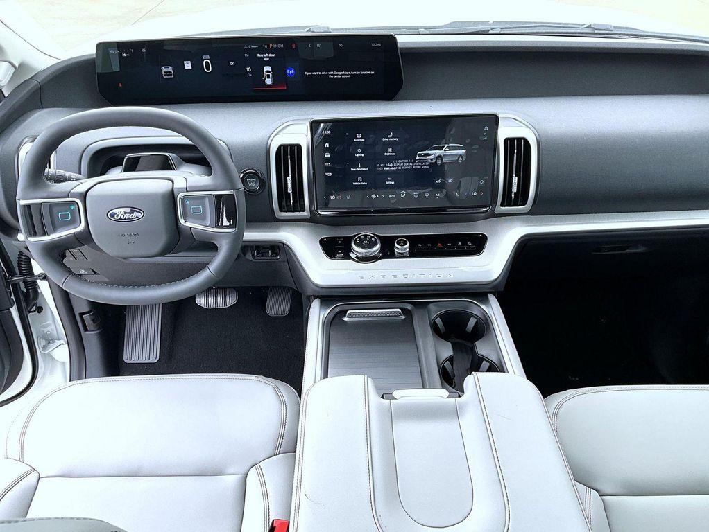 new 2025 Ford Expedition Max car, priced at $75,619