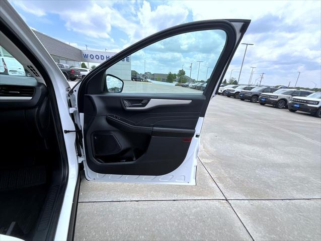 used 2022 Ford Escape car, priced at $22,645