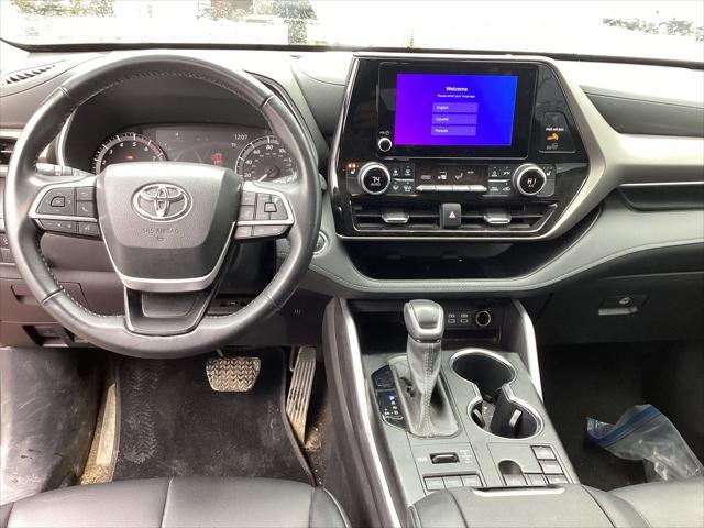 used 2023 Toyota Highlander car, priced at $38,840