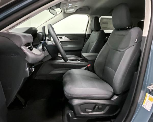 new 2025 Ford Explorer car, priced at $40,480