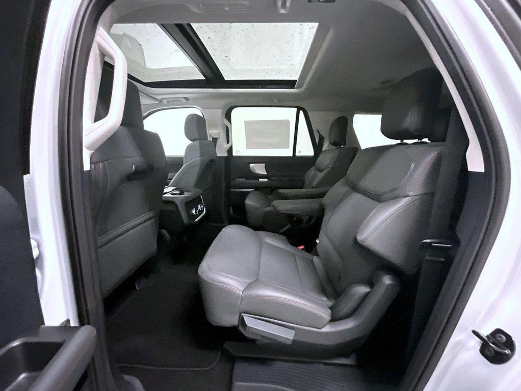new 2025 Ford Expedition Max car, priced at $74,029