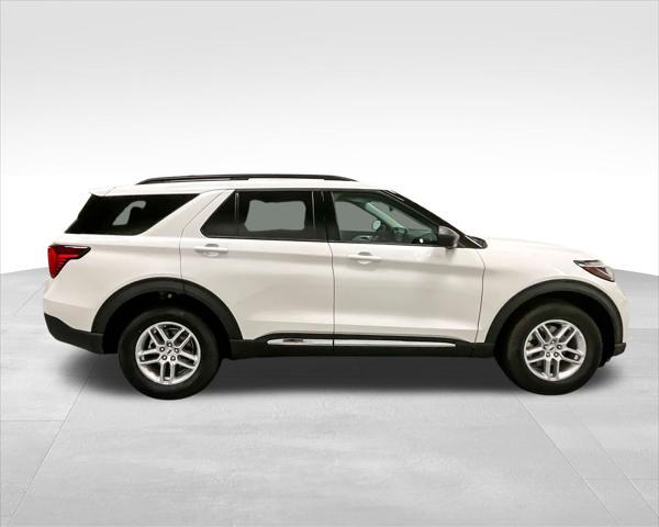 new 2025 Ford Explorer car, priced at $43,414