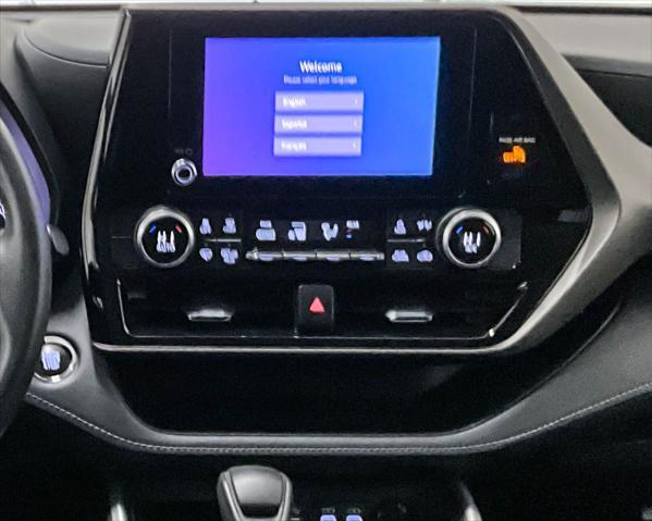 used 2023 Toyota Highlander car, priced at $30,642