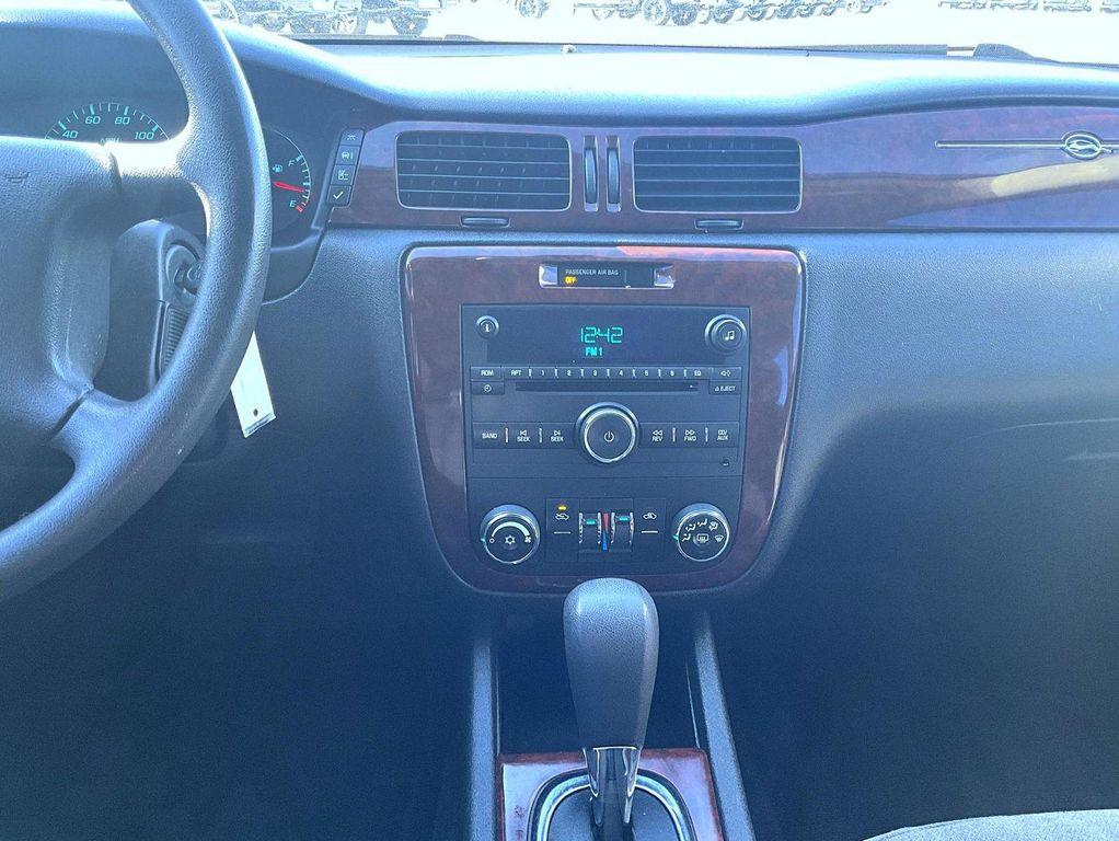 used 2009 Chevrolet Impala car, priced at $6,205