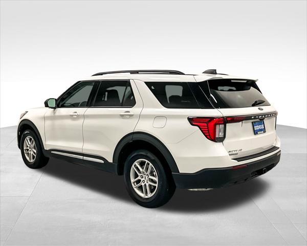new 2025 Ford Explorer car, priced at $40,448