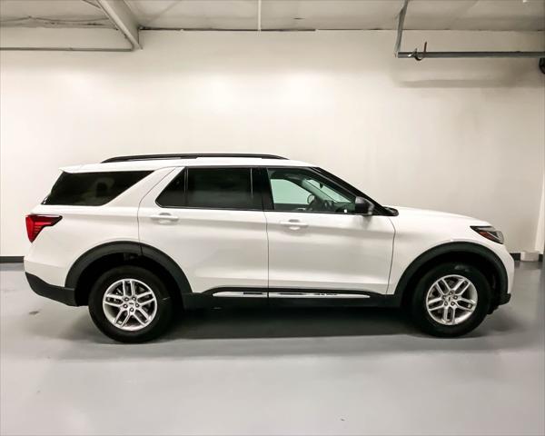 new 2025 Ford Explorer car, priced at $40,448