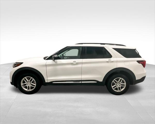 new 2025 Ford Explorer car, priced at $40,448