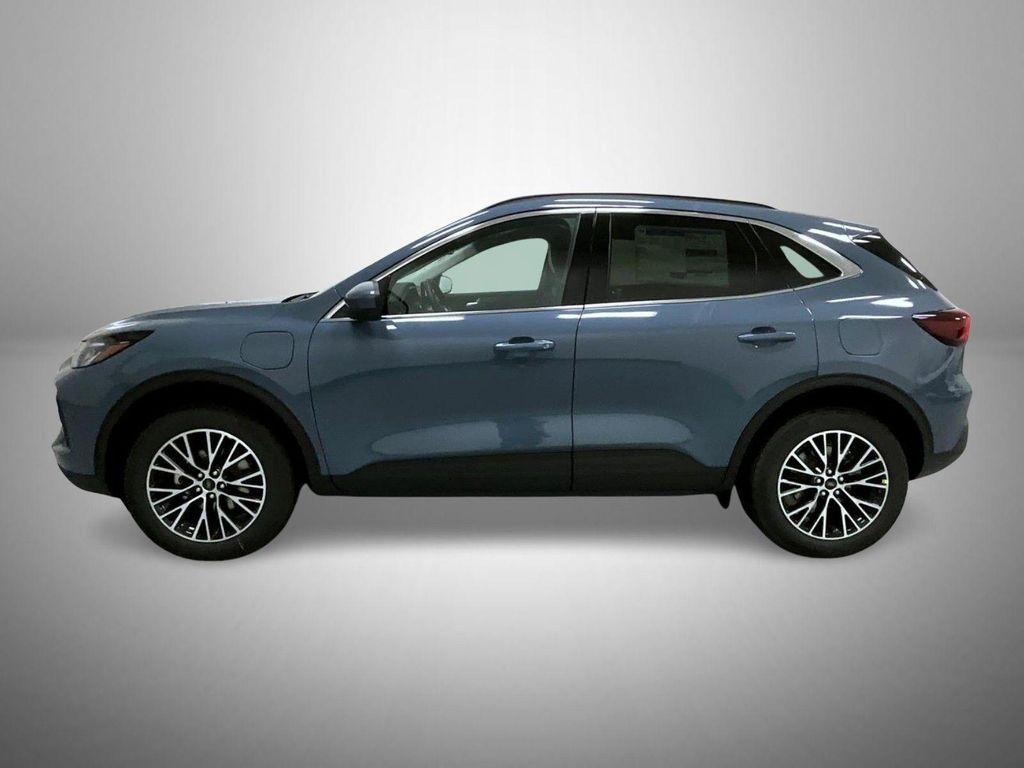 new 2026 Ford Escape PHEV car, priced at $34,689