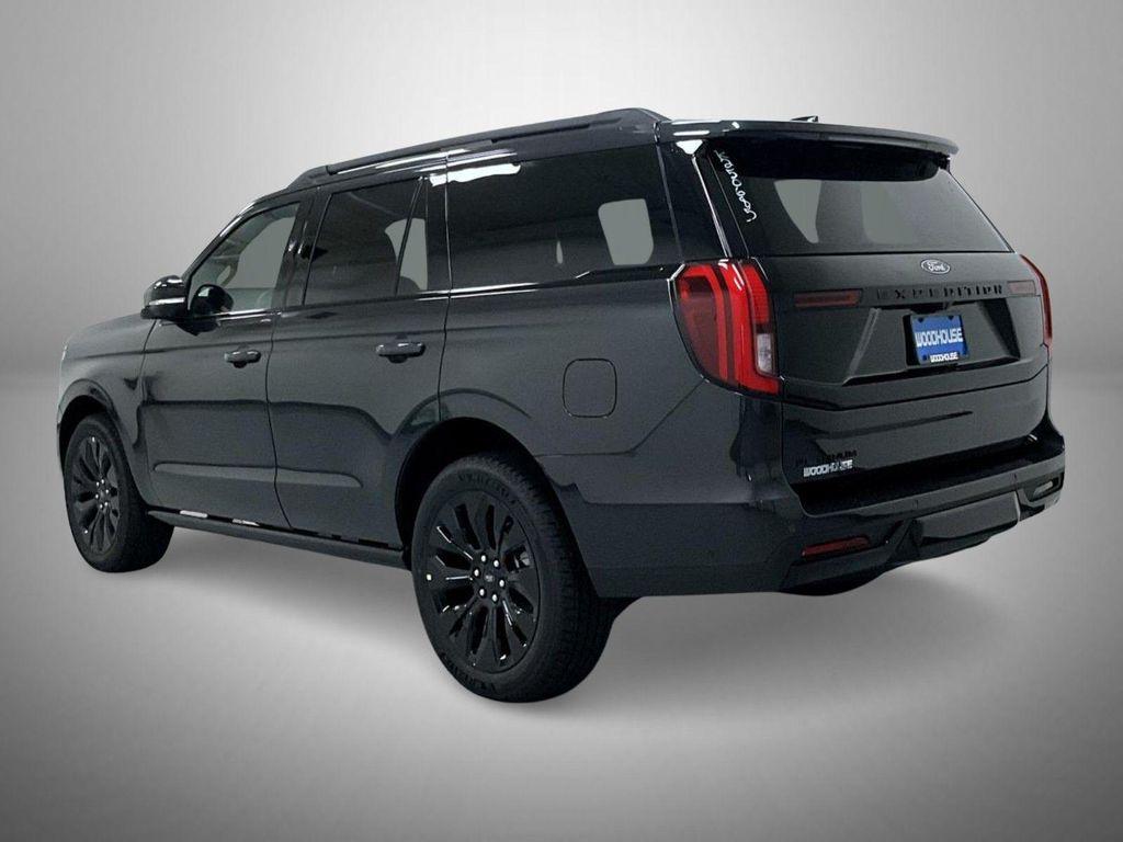 new 2025 Ford Expedition car, priced at $79,309