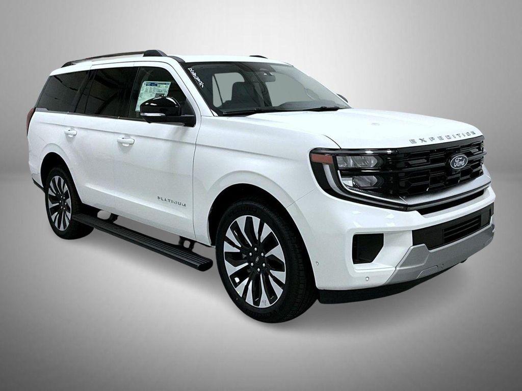 new 2025 Ford Expedition car, priced at $80,549