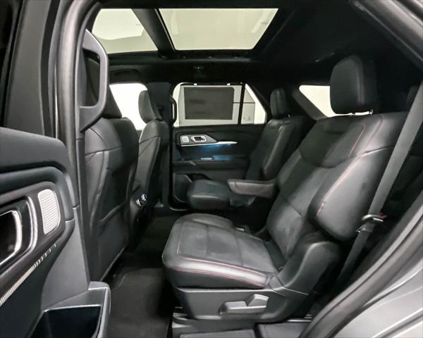 new 2025 Ford Explorer car, priced at $60,194