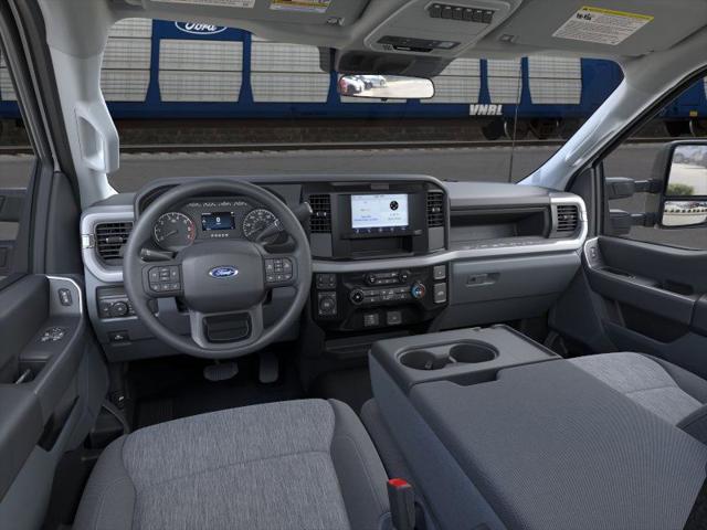 new 2025 Ford F-250 car, priced at $51,629