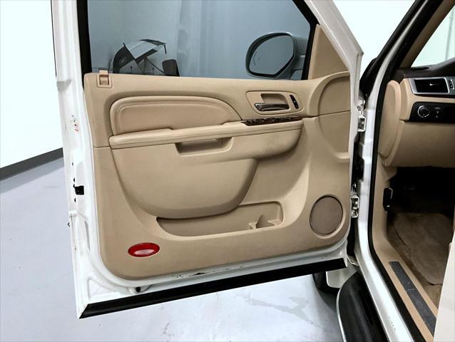 used 2011 Cadillac Escalade ESV car, priced at $8,345