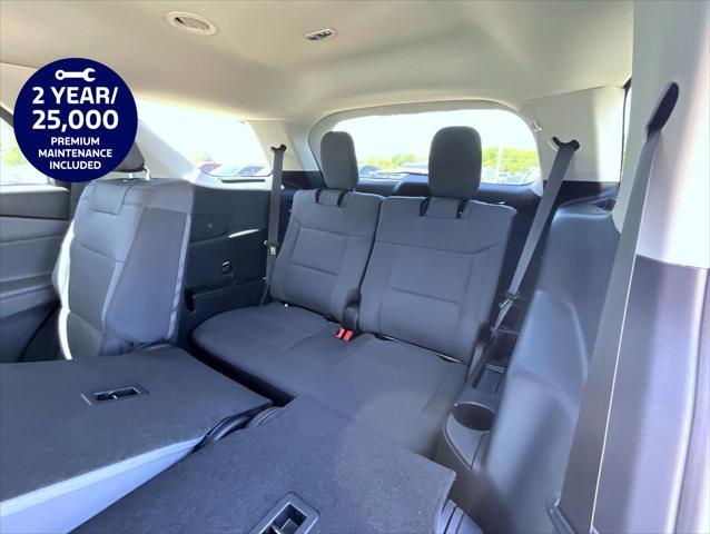 new 2025 Ford Explorer car, priced at $39,749