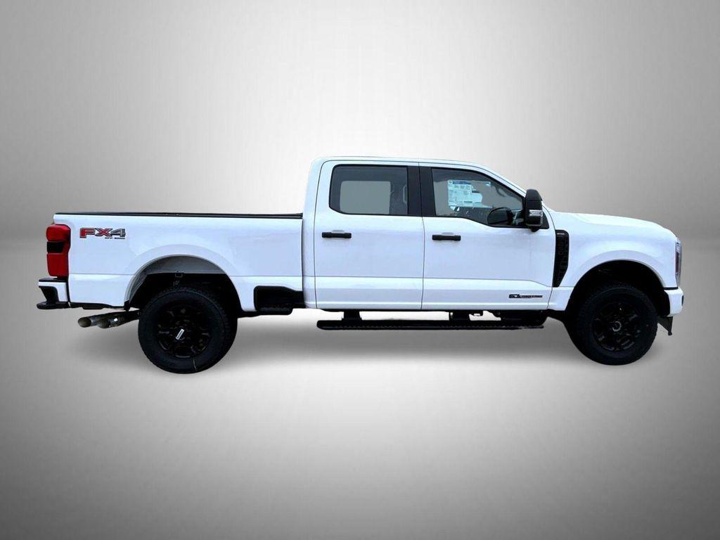 new 2025 Ford F-250 car, priced at $63,964