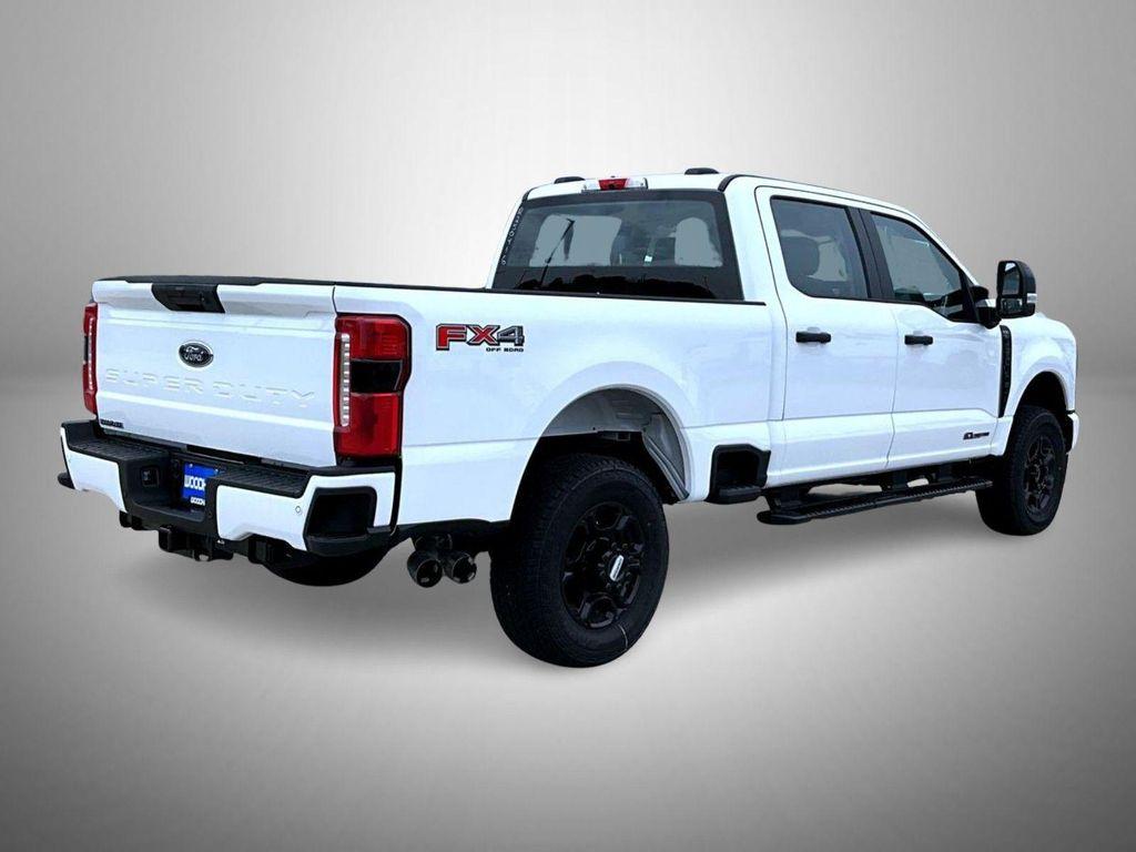 new 2025 Ford F-250 car, priced at $63,964