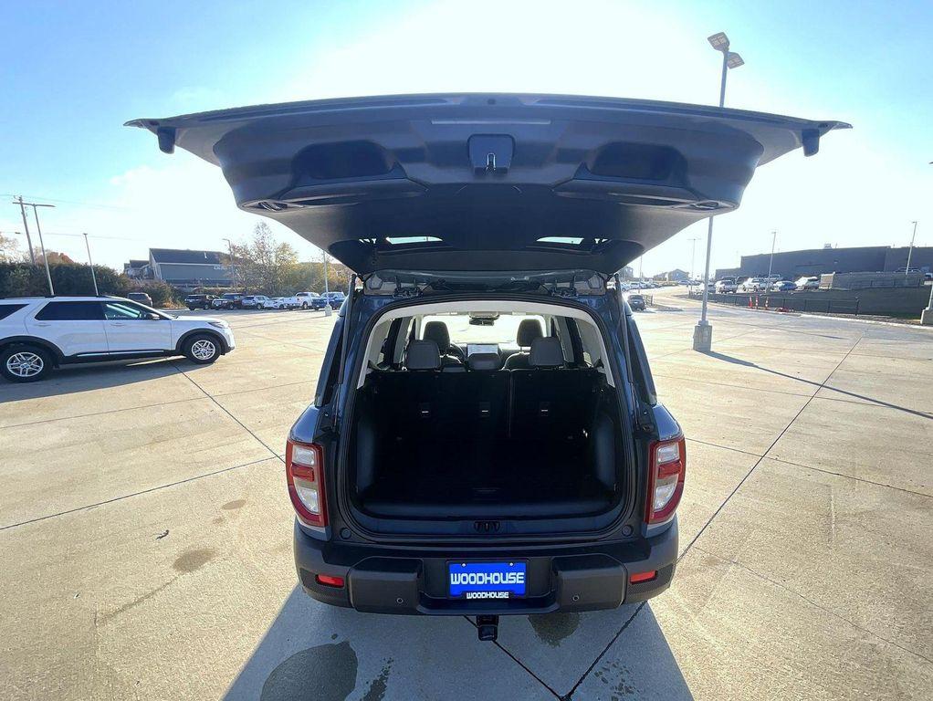 new 2025 Ford Bronco Sport car, priced at $40,904