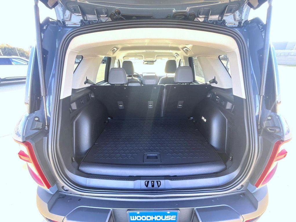 new 2025 Ford Bronco Sport car, priced at $40,904