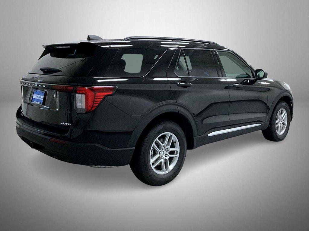 new 2025 Ford Explorer car, priced at $42,044
