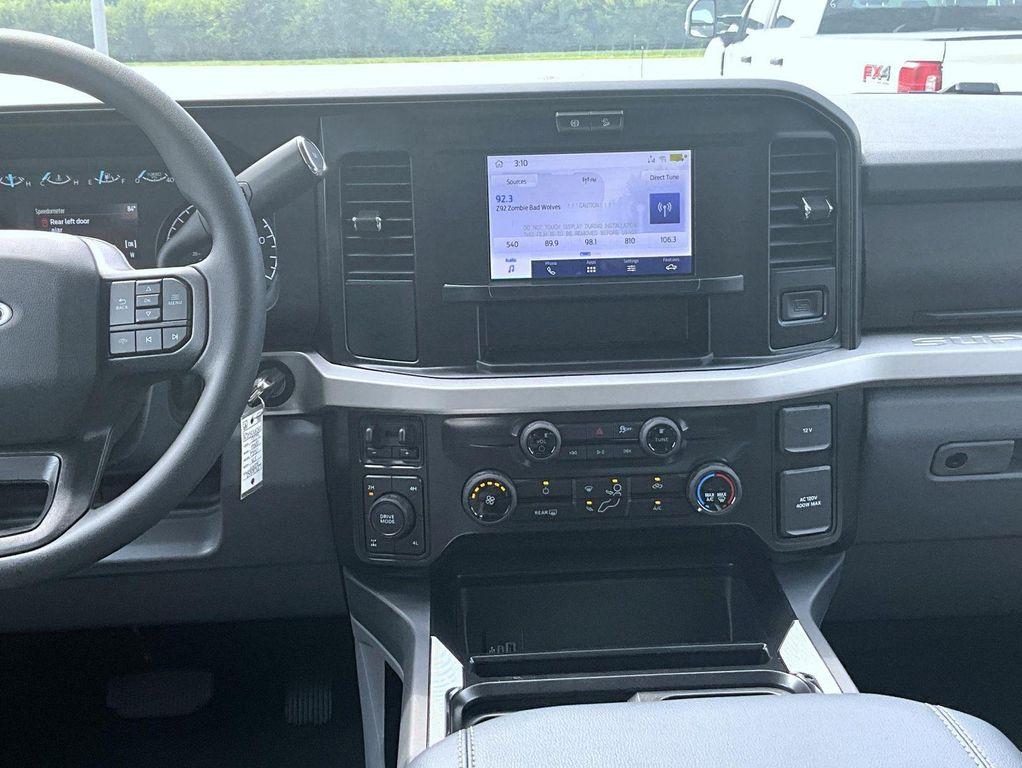 new 2025 Ford F-250 car, priced at $69,119