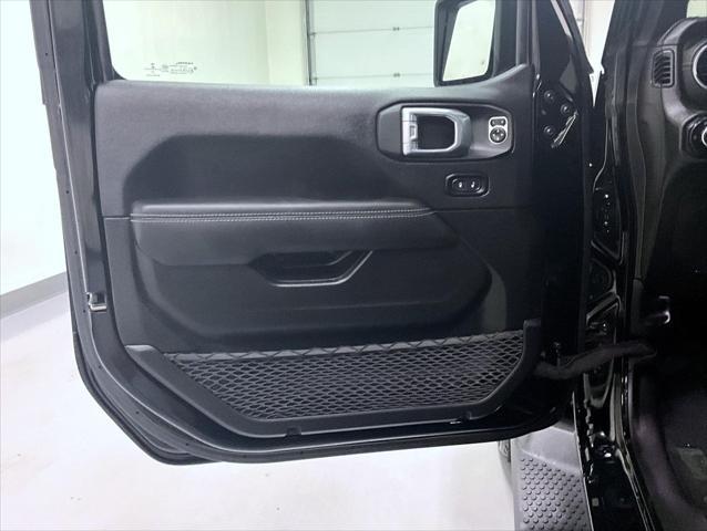 used 2022 Jeep Wrangler Unlimited car, priced at $38,945