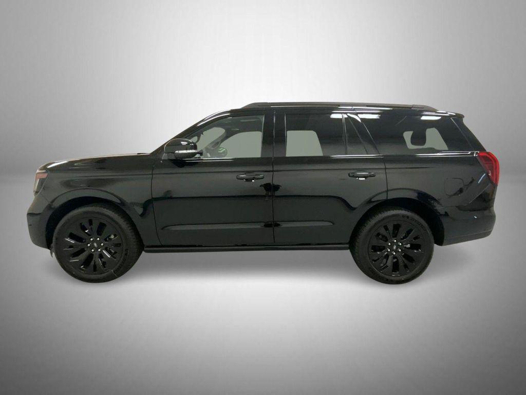 new 2025 Ford Expedition car, priced at $77,814