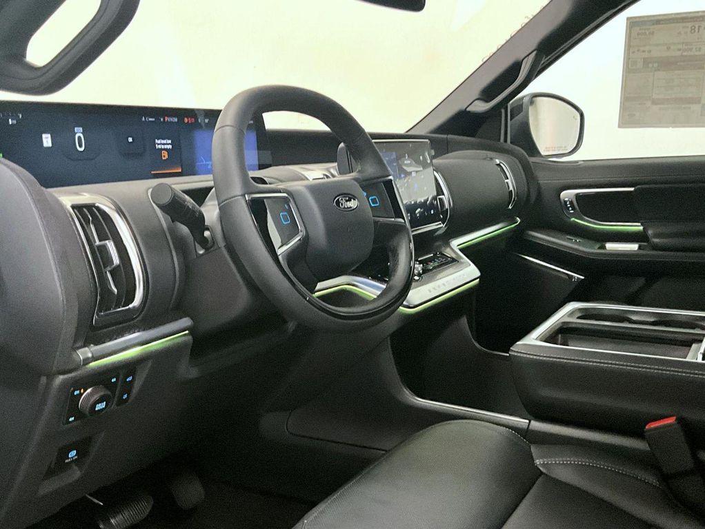 new 2025 Ford Expedition car, priced at $77,814