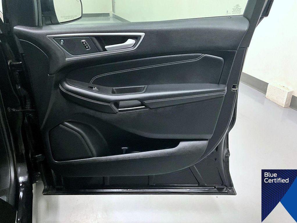 used 2024 Ford Edge car, priced at $28,945