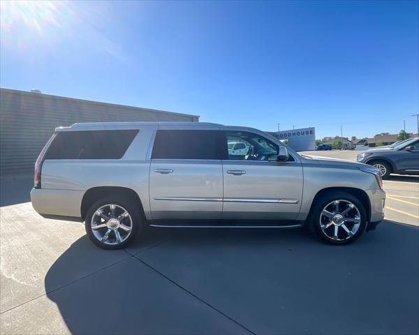 used 2017 Cadillac Escalade ESV car, priced at $20,945