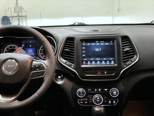 used 2022 Jeep Cherokee car, priced at $25,345