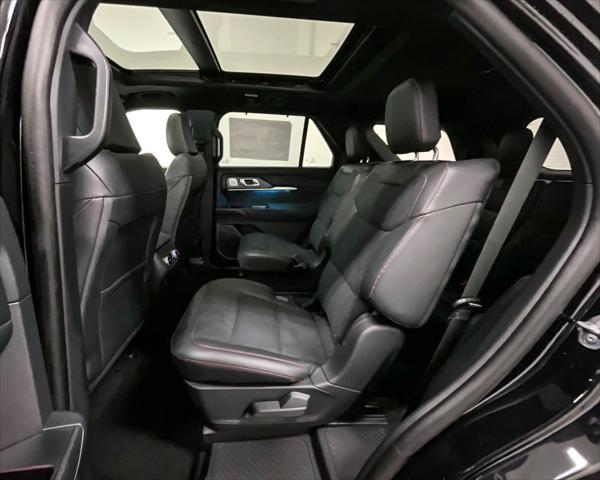 new 2025 Ford Explorer car, priced at $59,194