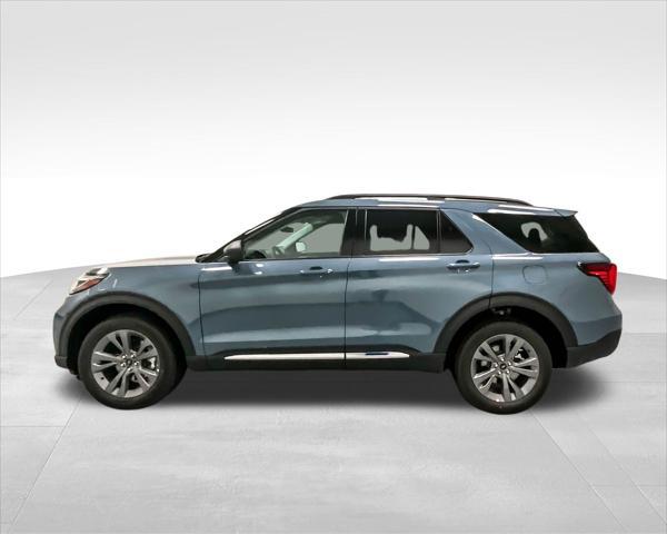 new 2025 Ford Explorer car, priced at $47,999