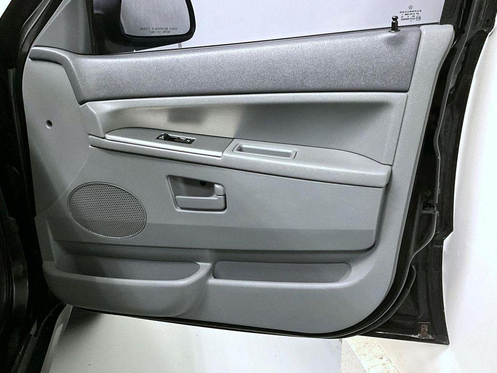 used 2006 Jeep Grand Cherokee car, priced at $6,345