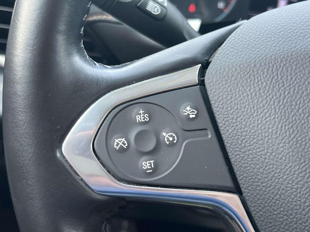 used 2020 Chevrolet Traverse car, priced at $18,888