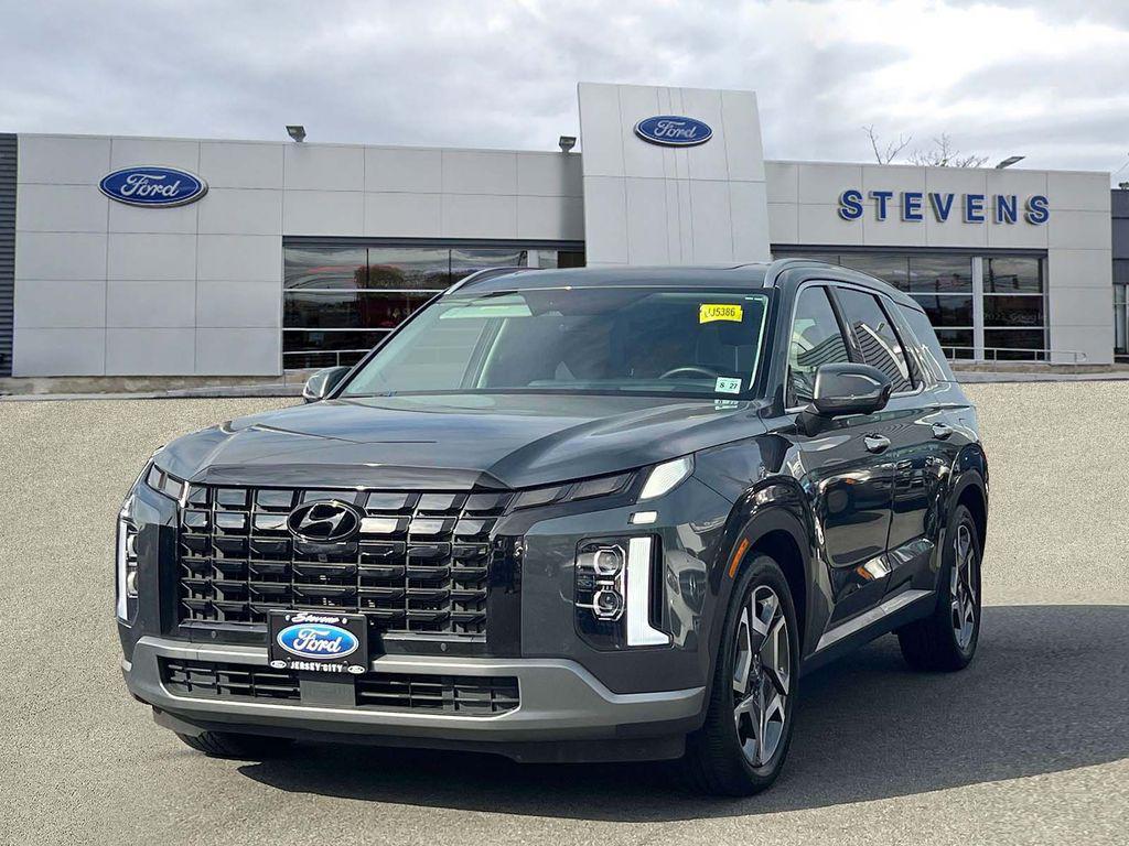 used 2023 Hyundai Palisade car, priced at $35,998