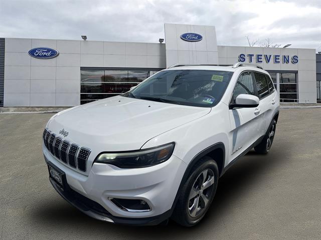 used 2019 Jeep Cherokee car, priced at $17,995