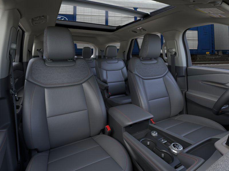 new 2025 Ford Explorer car, priced at $50,810