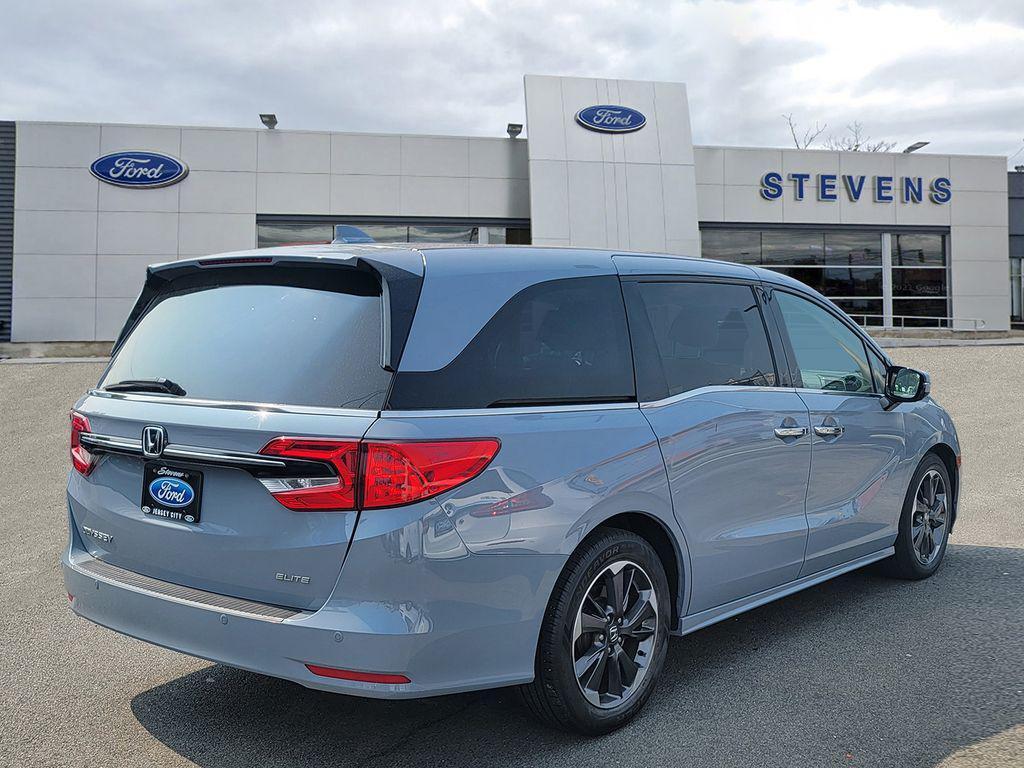 used 2023 Honda Odyssey car, priced at $36,998