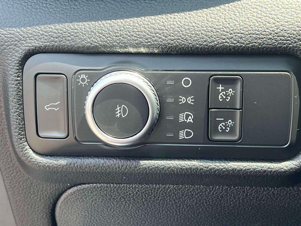 used 2022 Ford Explorer car, priced at $32,813