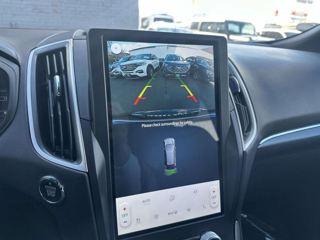 used 2022 Ford Edge car, priced at $28,998