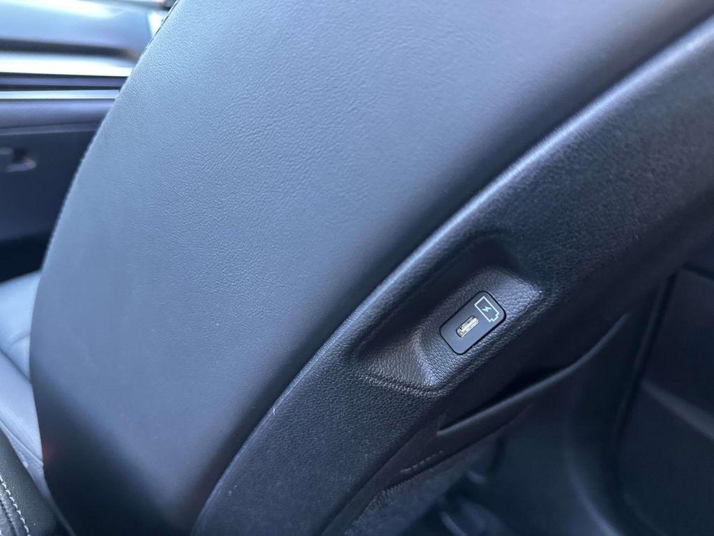 used 2024 Kia Sorento car, priced at $33,888